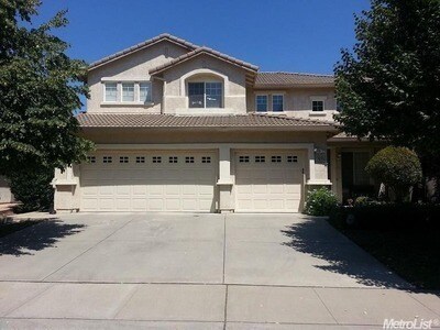 Gorgeous and Spacious! This 4bd/2.5bth Si... - Gorgeous and Spacious!  This 4bd/2.5bth Si...