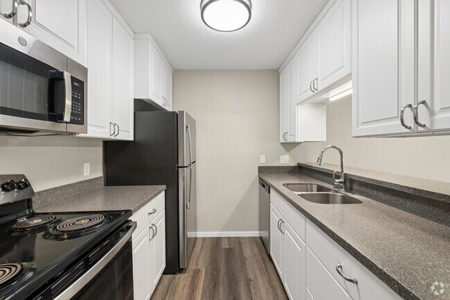 1 dormitorio, 1 baño - 630 pies cuadrados - Cocina - Beadle West Apartments