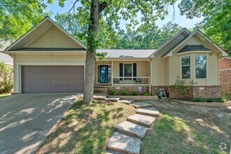 Building Photo - 3812 Lakewood Valley Dr