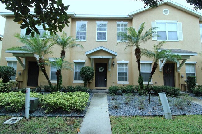 Foto del edificio - 142 Deepcove Rd