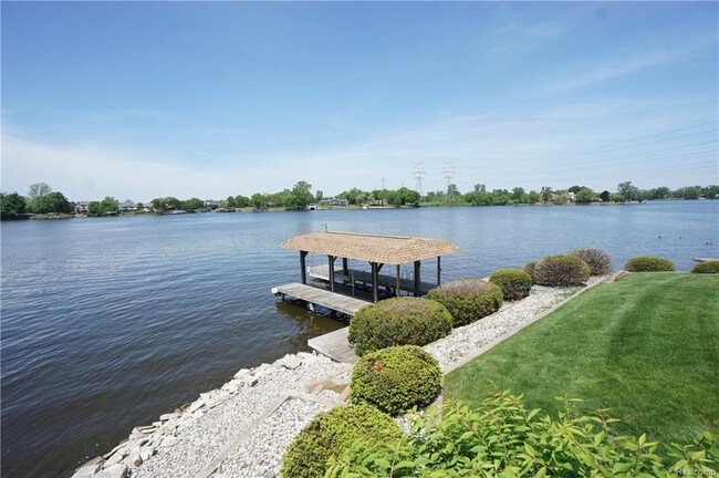 Building Photo - 42494 E Huron River Dr