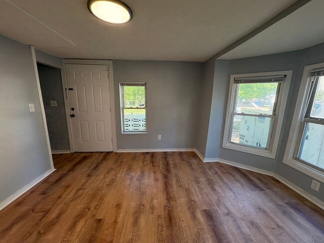 Building Photo - Charming 6-Bedroom 2-Bathroom Home in Asbury Park!