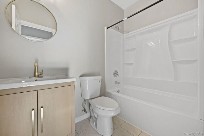 Building Photo - 441 manille Rd