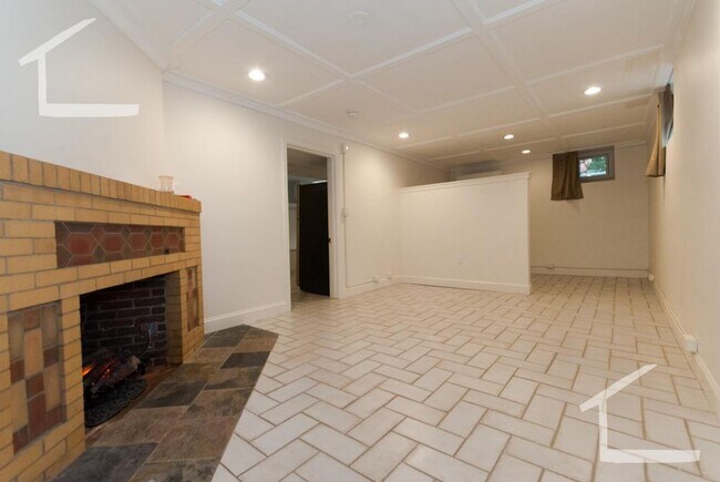 Photo - 35 Bentley St Apartment