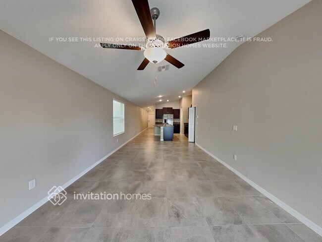 Foto del edificio - 2219 Treesdale Ave