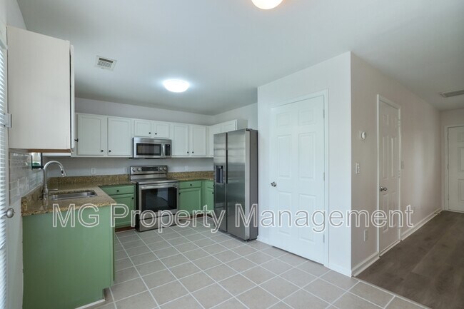 Foto del edificio - 7904 McGarry Trail