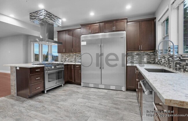 Foto del edificio - 17530 83rd Pl NE