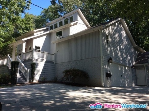 Building Photo - 3635 N Berkeley Lake Rd NW