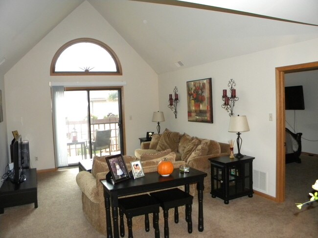 Foto del edificio - N58W23983 Hastings Ct
