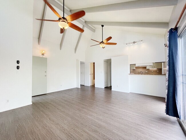 Foto del edificio - Mililani Patio Home! 2/1 with 2 parking