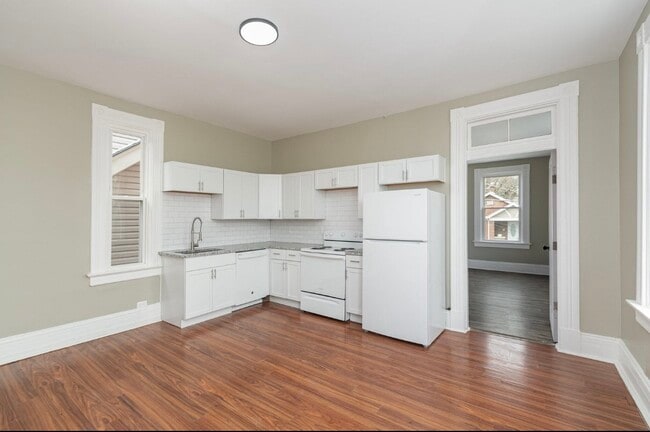 Building Photo - 511 Highland Pike