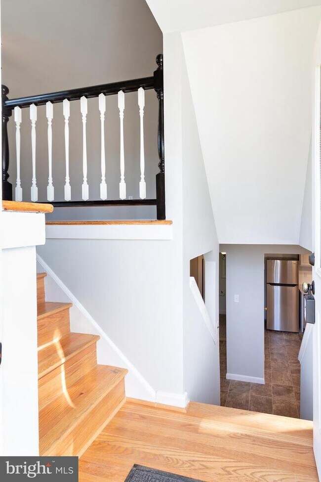 Foto del edificio - 3205 Berkley Ln