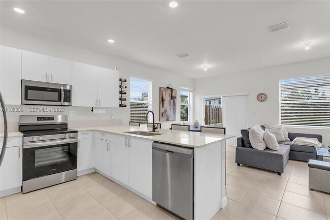 Foto del edificio - 16264 SW 292nd St