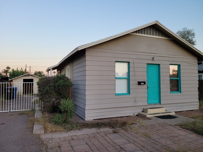 Foto principal - Charming Historical Home With A Lot of Cha...