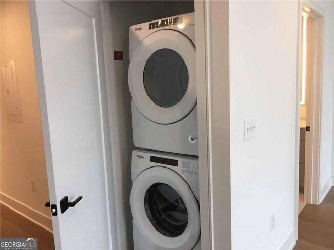 Foto del edificio - 788 West Marietta St NW