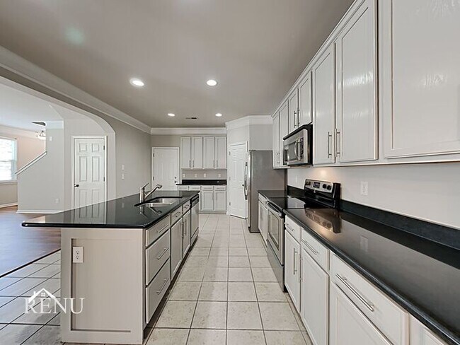Foto del edificio - 208 Laurel Crest Way