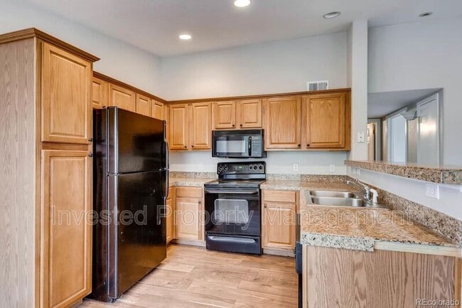 Photo - 10165 E Carolina Pl Apartment