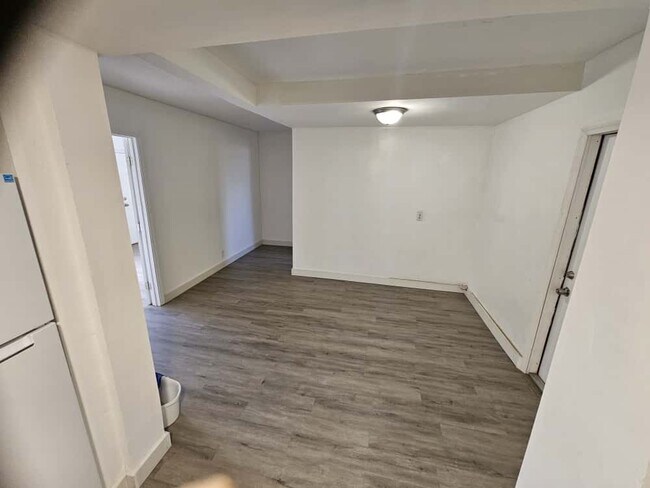 Foto del edificio - 701 N J St