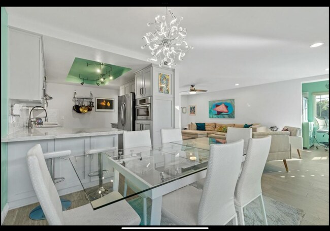 Foto del edificio - 237 Sea Forest Ct
