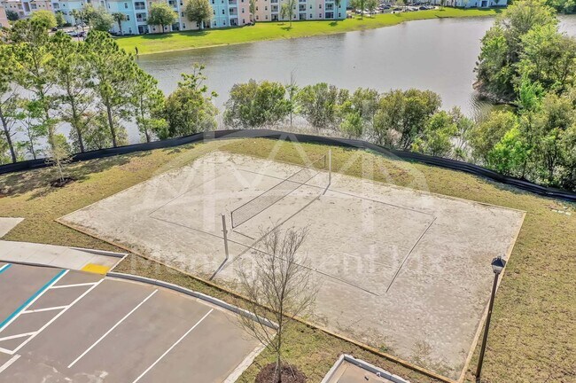 Foto del edificio - 8356 Zenith Cir