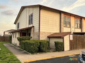 Building Photo - 1310 Covey Ln