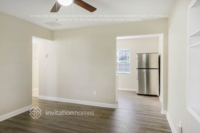 Foto del edificio - 2826 17th Ave N