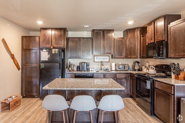 Interior Photo - Atlas at Cabot