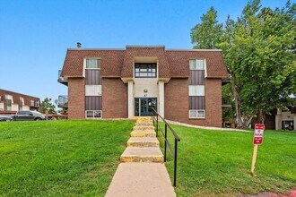 Building Photo - 7755 E Quincy Ave