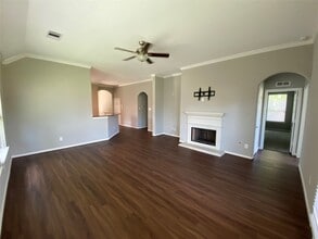 Building Photo - 42 Black Swan Ct