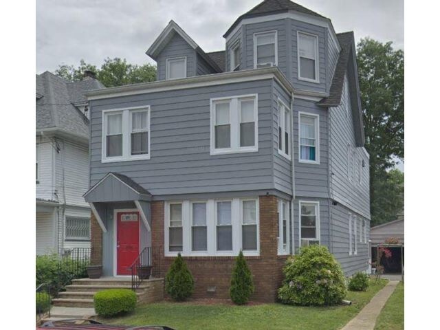 Primary Photo - 396-398 Chestnut St