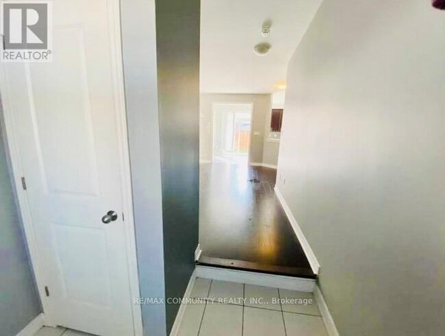 Photo du bâtiment - 4 Zenida Rd