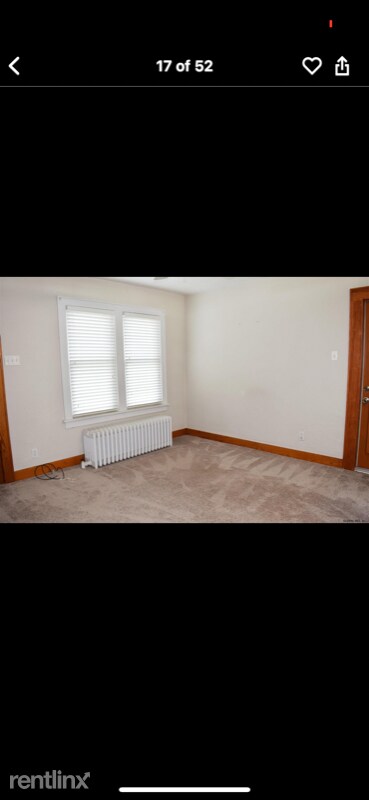 Foto del edificio - 3 br, 2 bath House - 2 Maple Ave