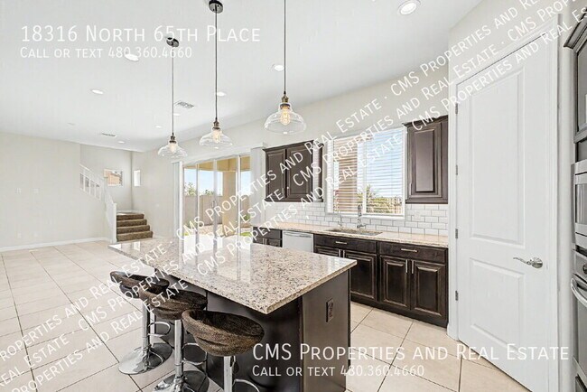 Foto del edificio - 18316 N 65th Pl