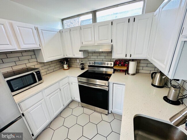 Foto del edificio - 385 O St SW