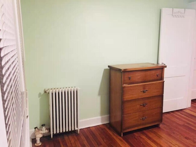 Bedroom3 - 2287 S Overlook Rd