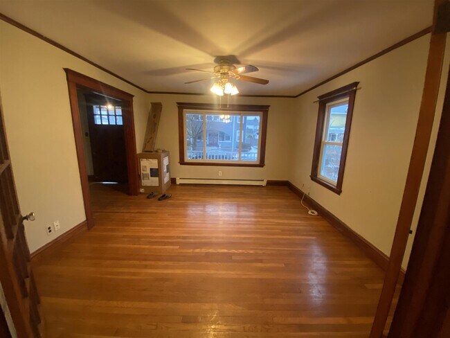 Foto del edificio - 30 Holton St