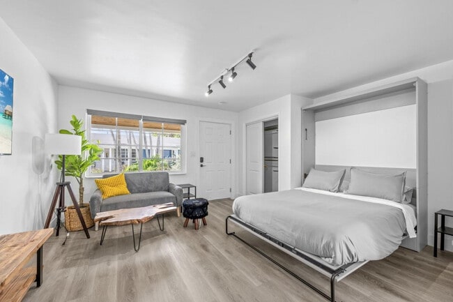 Foto del edificio - 2021 Plunkett St