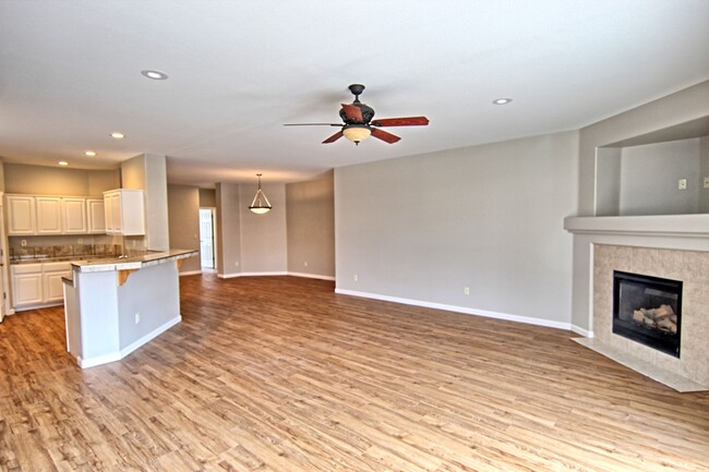 Foto del edificio - 3 Bedroom 2 Bath Home in Fernley- Ready now!
