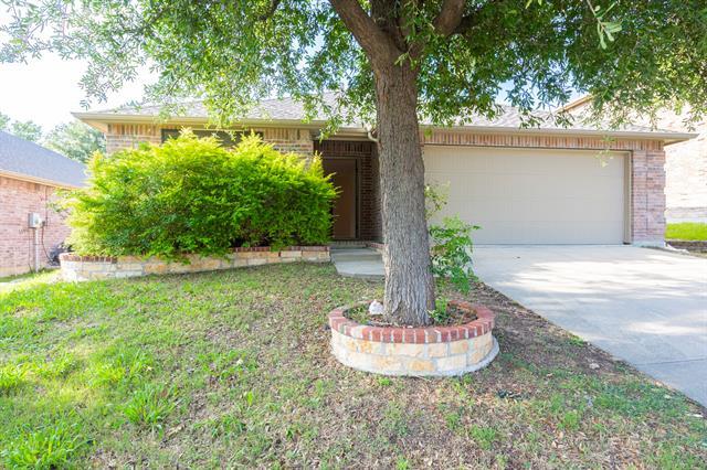 Foto del edificio - 10644 Midway Dr