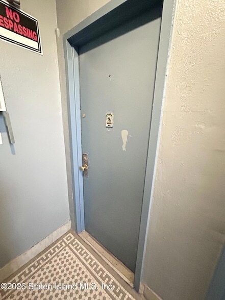 Foto del edificio - 37 Avon Pl