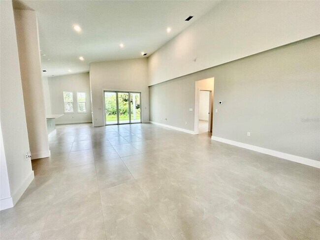 Building Photo - 8181 Tecumseh Cir