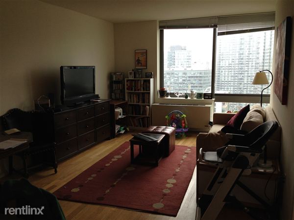 Foto del edificio - 475 48th Ave