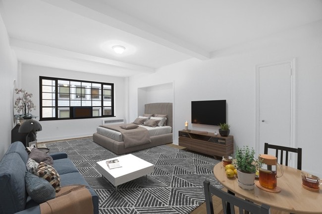 Building Photo - 307 East 44th Street