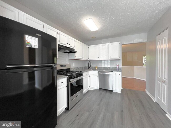 Foto del edificio - 2315 Barkley Pl