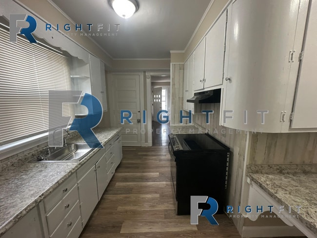 Photo - Charming 2 Bedroom Home in Dayton