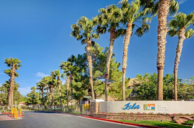 Foto del edificio - BEAUTIFUL 1 BEDROOM, 1 BATH CONDO!