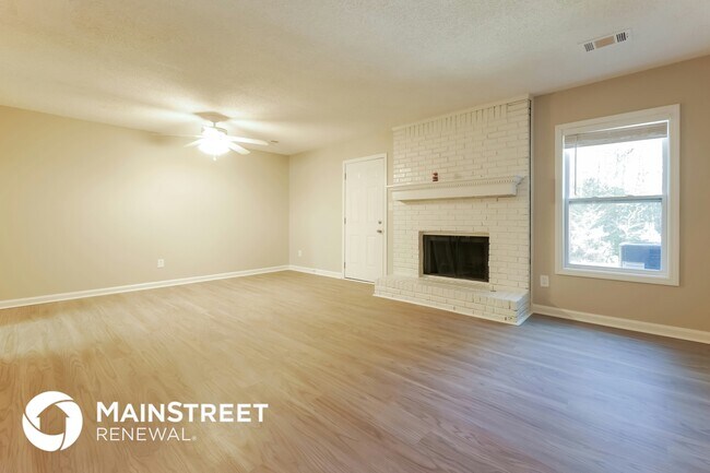 Foto del edificio - 8071 Creekstone Way