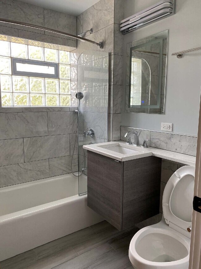 Building Photo - 6718 174th Pl