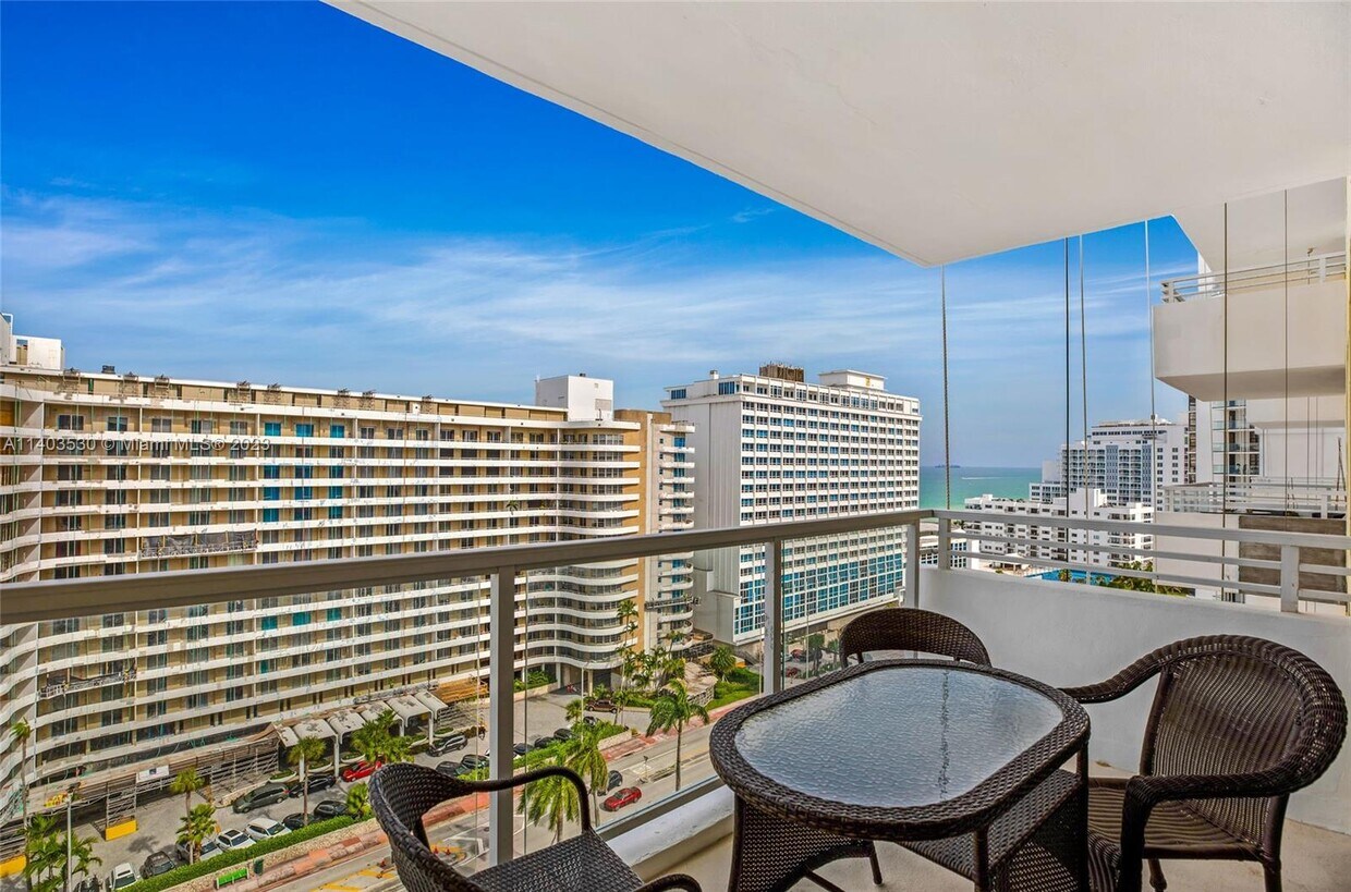 5600 Collins Ave Unit 16B, Miami Beach, FL 33140 Condo for Rent in