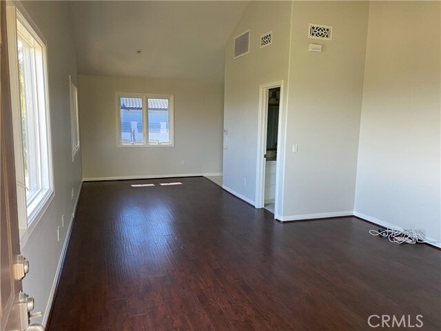 Building Photo - 3875 Ravenswood Dr